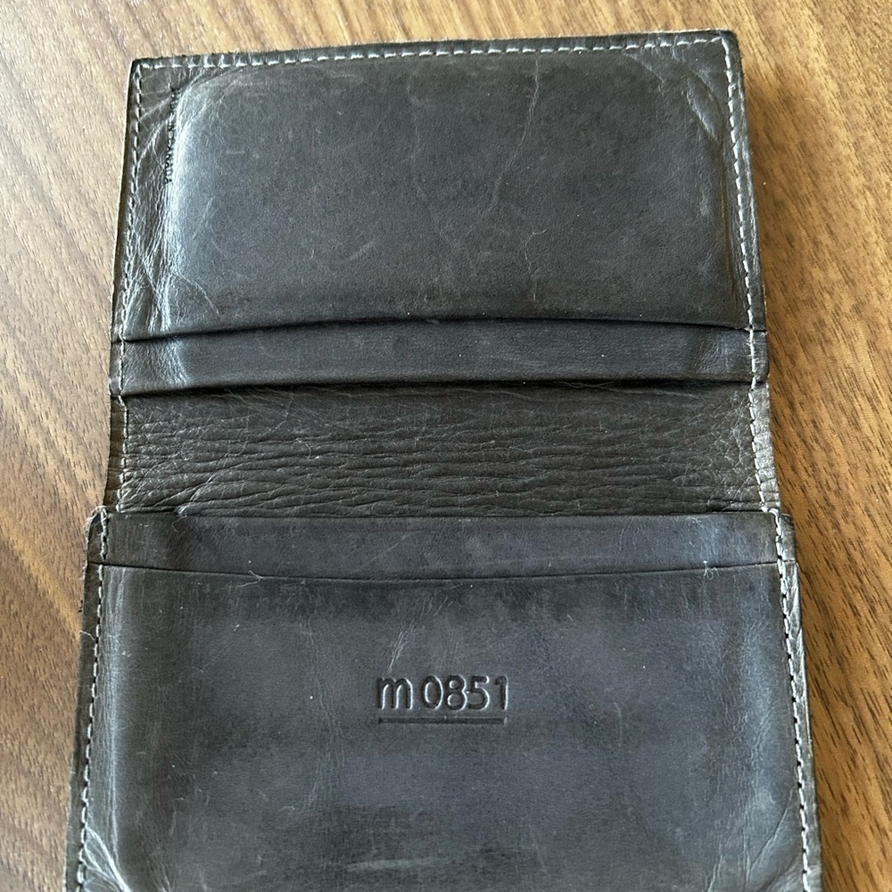 M0851 Men's Leather Card Holder - Storm Grey Leather